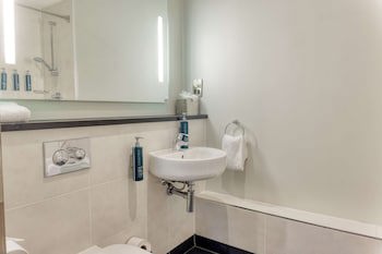 Doubletree By Hilton London Angel Kings Cross