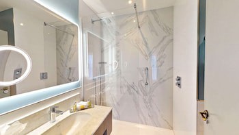 Doubletree By Hilton London Angel Kings Cross
