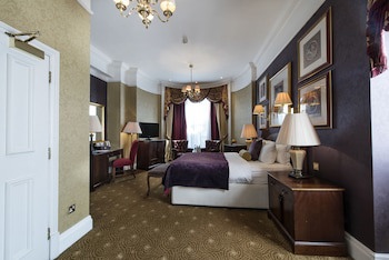 Colonnade Hotel London