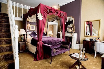 Colonnade Hotel London