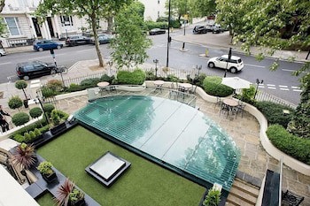 Colonnade Hotel London