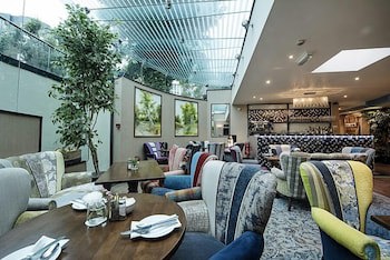 Colonnade Hotel London