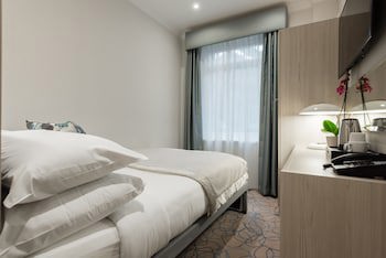 Blandford Hotel