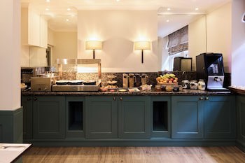 Blandford Hotel