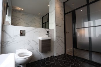 Euston Square Hotel
