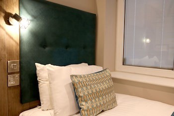 Euston Square Hotel