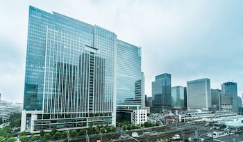 Four Seasons Hotel Tokyo At Marunouchi