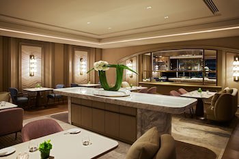 Four Seasons Hotel Tokyo At Marunouchi