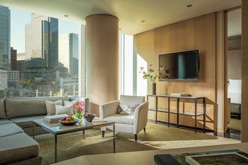 Four Seasons Hotel Tokyo At Marunouchi
