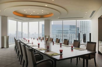 Four Seasons Hotel Tokyo At Marunouchi