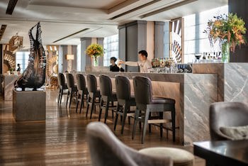 Four Seasons Hotel Tokyo At Marunouchi
