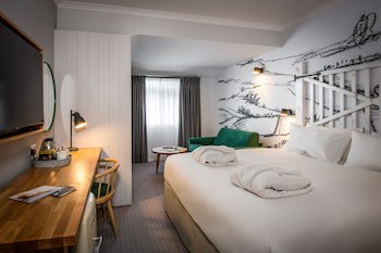 North Lakes Hotel And Spa