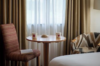 North Lakes Hotel And Spa