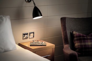 North Lakes Hotel And Spa