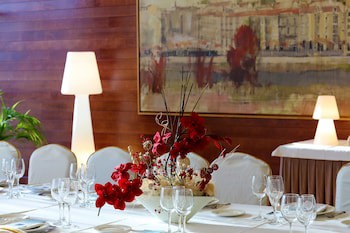Abba Burgos Hotel