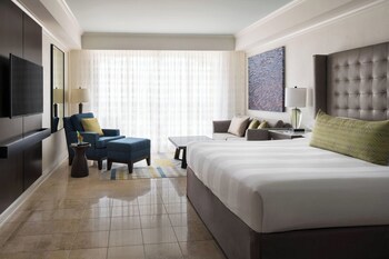 St. Kitts Marriott Resort & The Royal Beach Casino