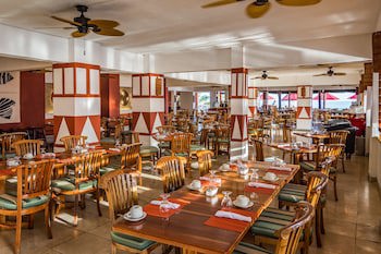 Decameron Club Caribbean Runaway Bay, Ramada All-Inclusive Resort