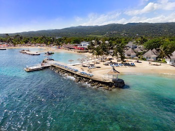 Decameron Club Caribbean Runaway Bay, Ramada All-Inclusive Resort