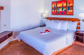 Decameron Club Caribbean Runaway Bay, Ramada All-Inclusive Resort