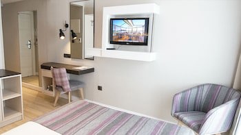 Athens Cypria Hotel