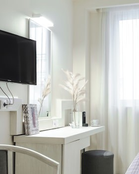 Athens Cypria Hotel