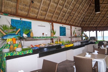 Aquamarina Beach Resort