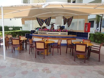 Aquamarina Beach Resort