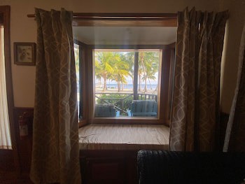 Captain Morgan's Retreat