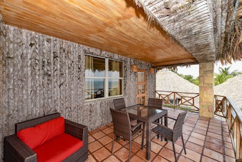 Captain Morgan's Retreat