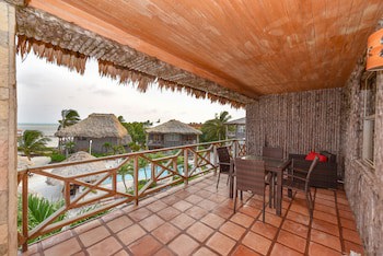 Captain Morgan's Retreat