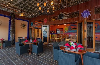 Captain Morgan's Retreat
