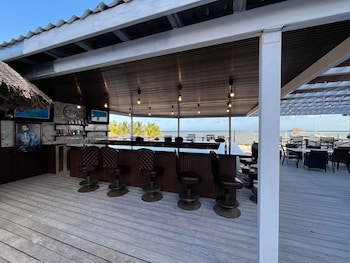 Captain Morgan's Retreat