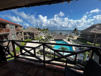 Captain Morgan's Retreat