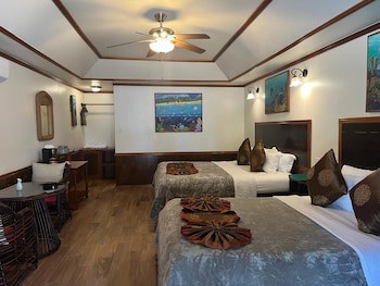 Captain Morgan's Retreat