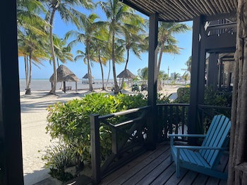 Captain Morgan's Retreat