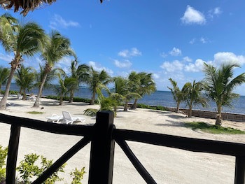 Captain Morgan's Retreat
