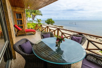 Captain Morgan's Retreat