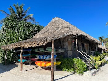 Captain Morgan's Retreat
