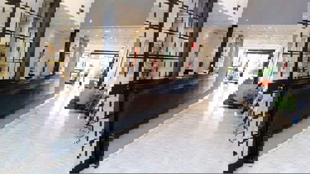 Oh Diana Park - Adults Only