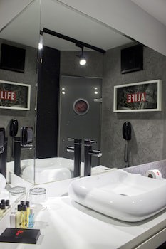 Bth Hotel - Boutique Concept