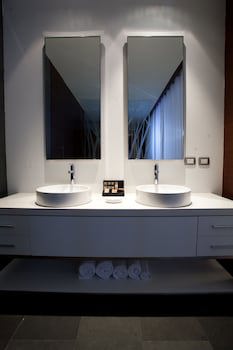 Bth Hotel - Boutique Concept
