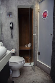 Bth Hotel - Boutique Concept