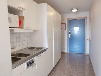 2Home Hotel Apartments