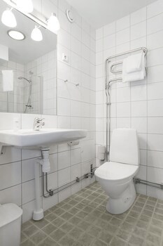 2Home Hotel Apartments