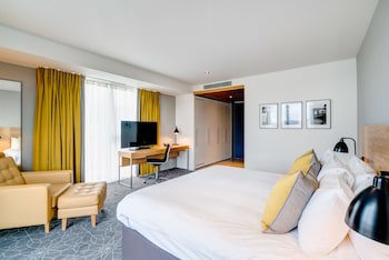 Apex City Quay Hotel & Spa