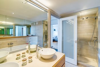 Apex City Quay Hotel & Spa