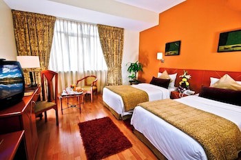 Landmark Hotel galeri fotoğrafı