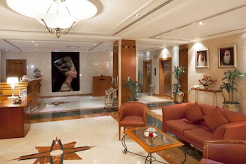 Landmark Hotel galeri fotoğrafı