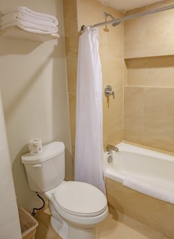 Reef Yucatan Hotel And Convention Center All Inclusive