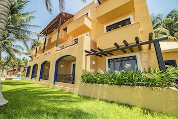 Reef Yucatan Hotel And Convention Center All Inclusive
